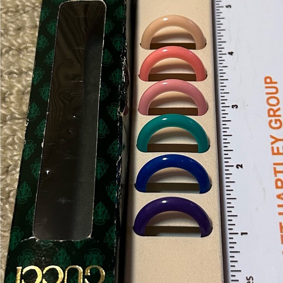 Gucci Accessories - Vintage Gucci Watch Bezels Only set of 6 round plastic Interchangeable 11/12 NIB
